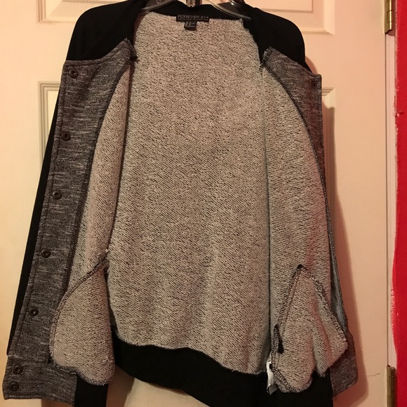 Light jacket - Picture 3 of 4